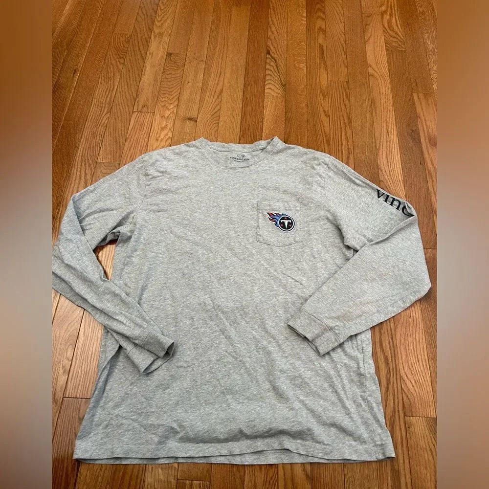 Vineyard Vines Tennessee Titans Long Sleeve Tshirt